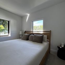 King Bed Crate & Barrel
