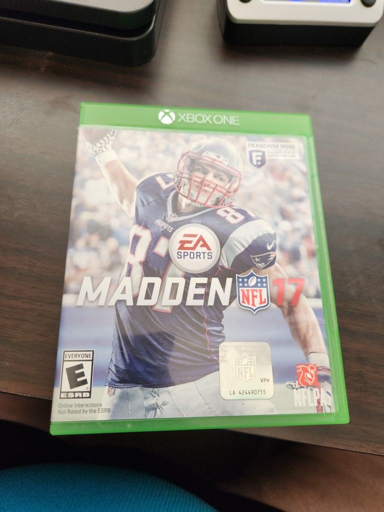 Madden NFL 17 (Microsoft Xbox One, 2016)