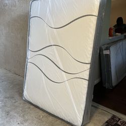 Mattresses: twin, full , queen regular ,  Colchon Nuevo Colchones plush or pillow top available cama bed mattress