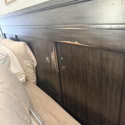 5 piece King Bedroom Set