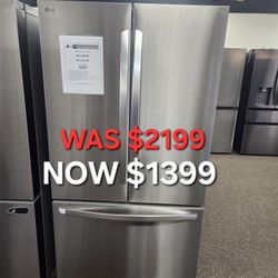 27 Cu. Ft. Smart Counter Depth Max French Door Refrigerator With Internal Water Dispenser 