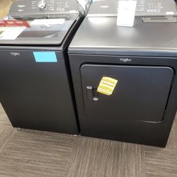 WHIRLPOOL GAS WASHER AND DRYER 