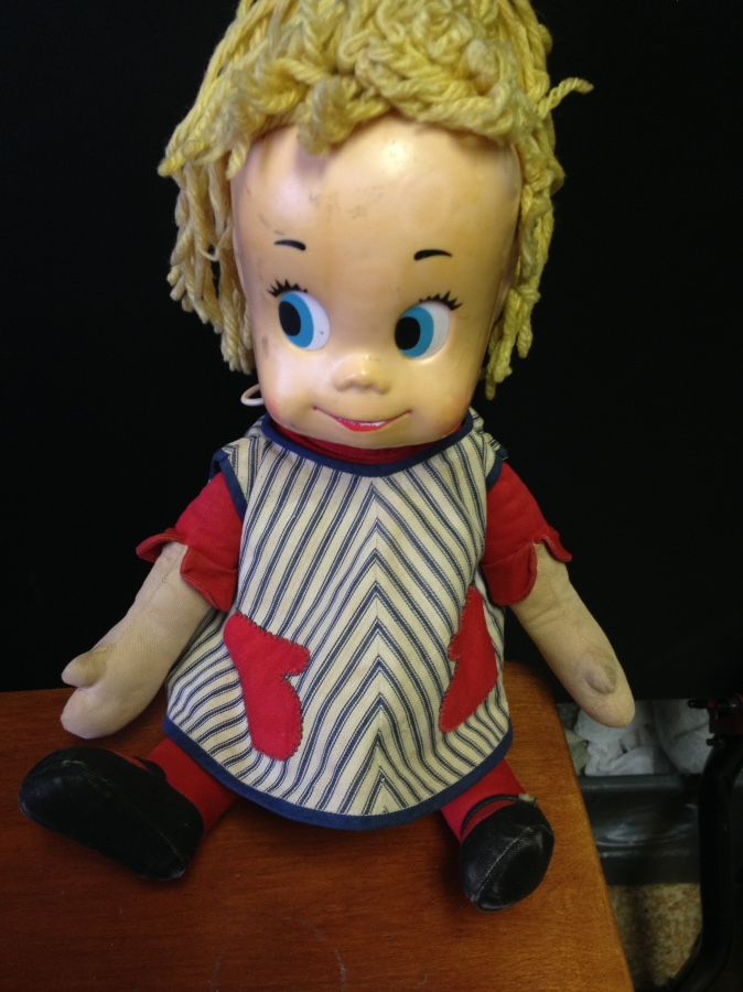 Vintage 1960's Mattel talking Sister Belle doll (still works)