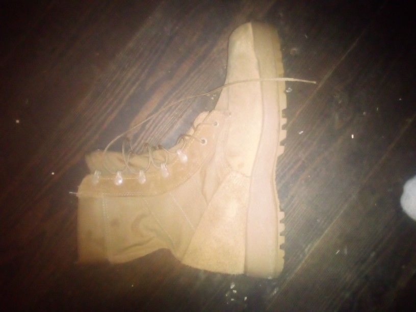 McRae Boots Size 10.5 W