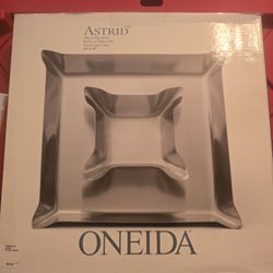 Astrid Chip And Dip Server 