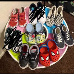 Kid shoes 9c