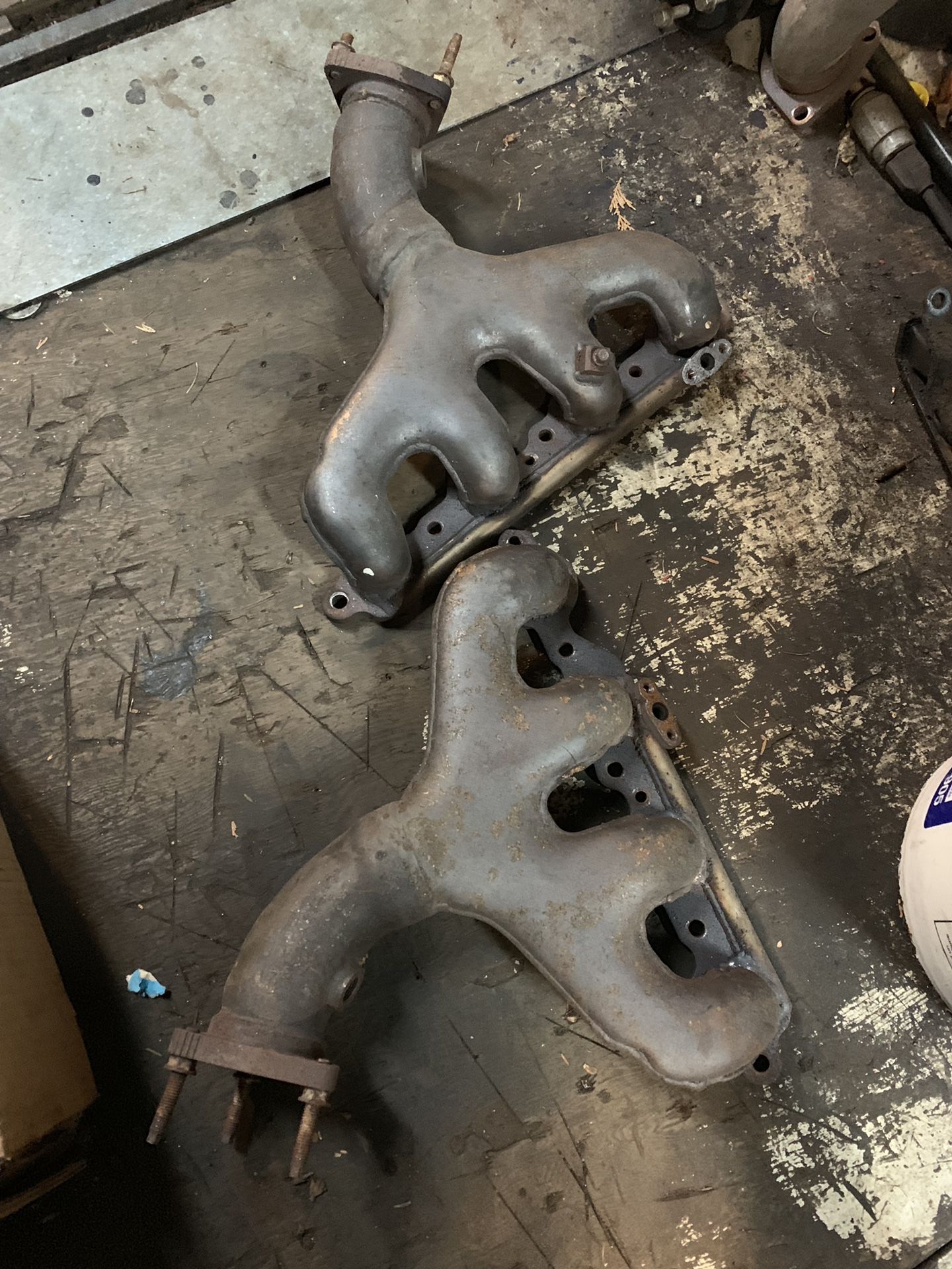 C5 manifolds