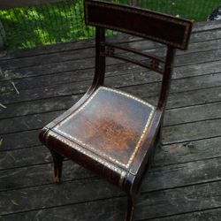 Librarian’s Chair