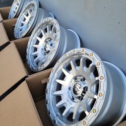 17" FUEL rims 