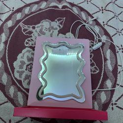 Pink Led Light Up Mirror