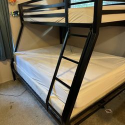 Twin Over Full Metal Bunk Beds