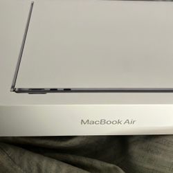 MacBook Air 13 Inch M2