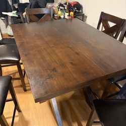 Dining room table (High top)