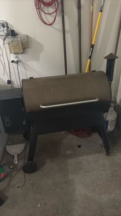 Traeger smoker