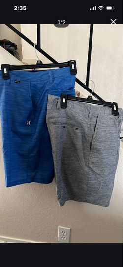 2 PR MENS HURLEY BOARD TYPE SHORTS