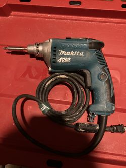 Makita drywall screw gun
