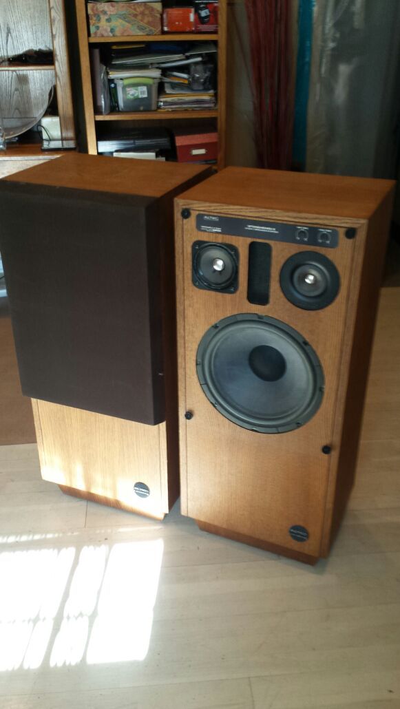 Vintage Altec Lansing Stonehenge II