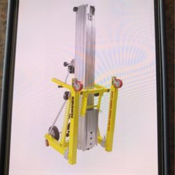 Sumner 24ft Reach Material Lift