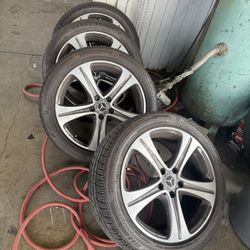 Wheels & Tires For Mercedes Benz E350 