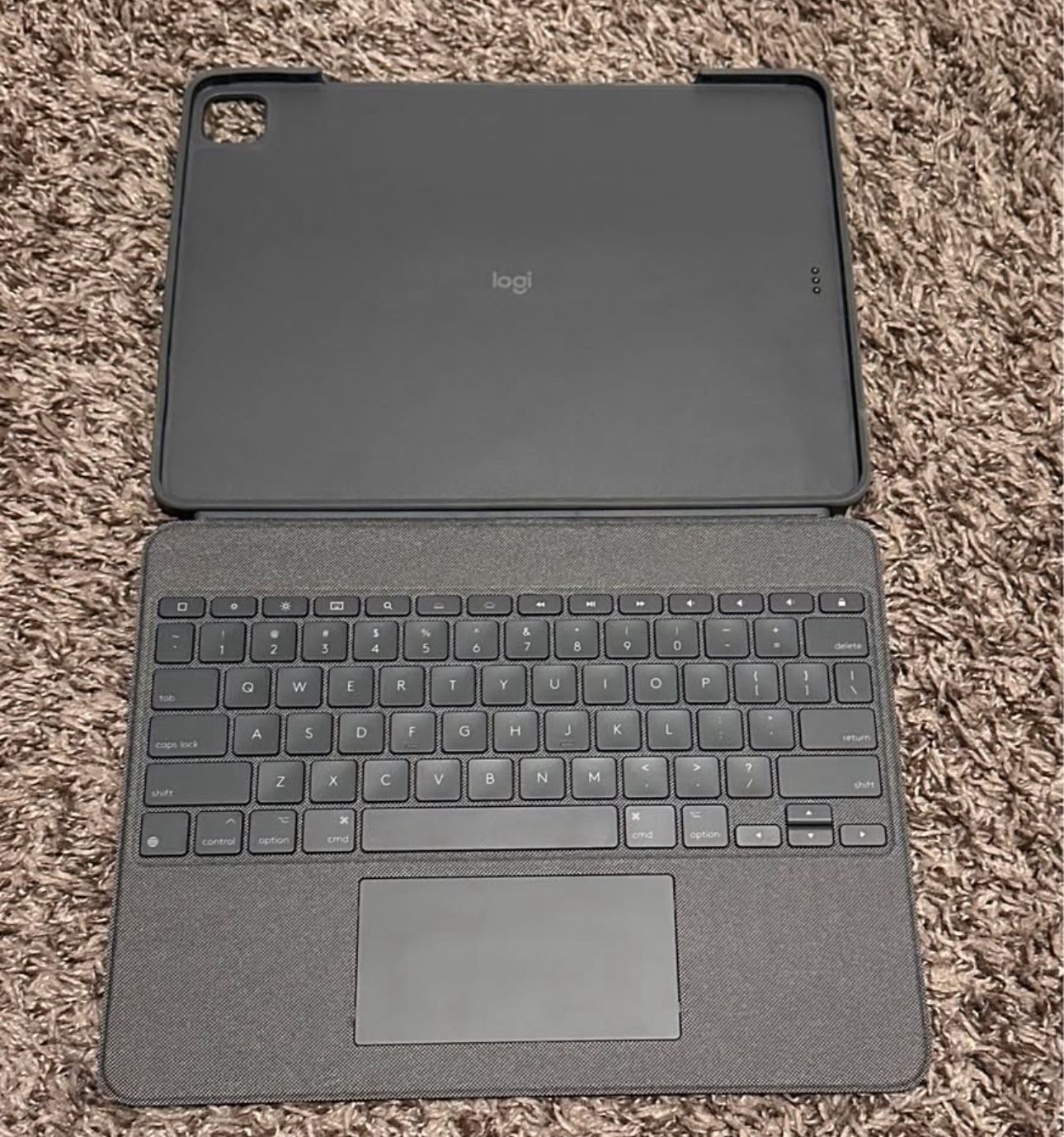 Logi Ipad Case With Keyboard 12.9 Inch