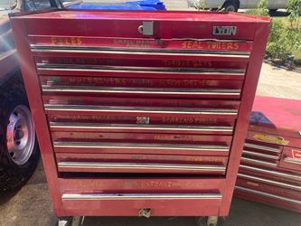 Lyon Rolling Tool Cabinet Red Rolls easily