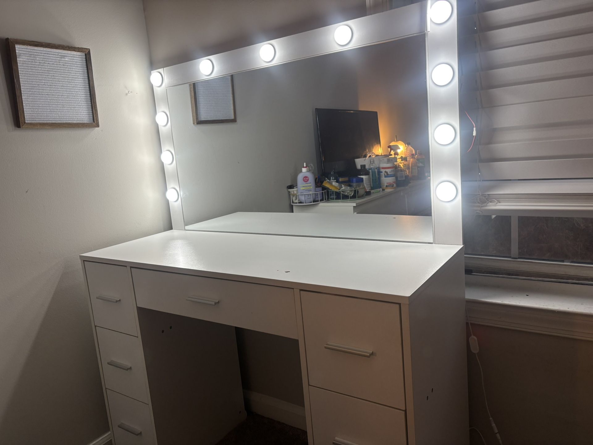 Vanity Mirror for Sale