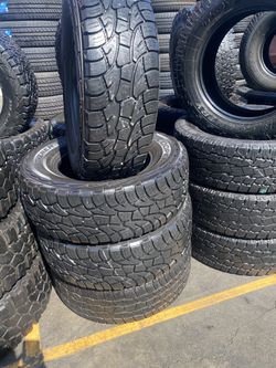 SET COOPER DISCOVERER ATP. LT 275/70/18 SEMI NEW $350 PRICE INCLUDES PROFESSIONAL INSTALLATION AND TAX