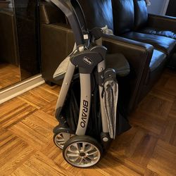 Stroller Chicco Bravo Trio Travel System 