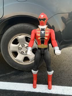 Giant power ranger