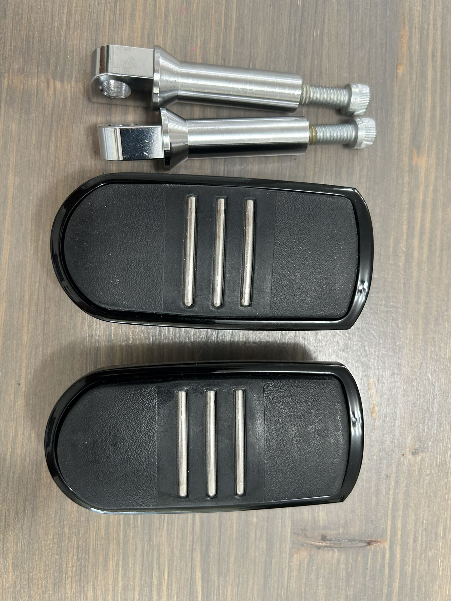Harley Davidson Streamliner Footpegs