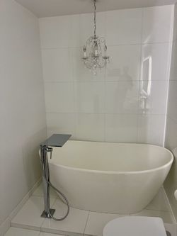 Bathtub