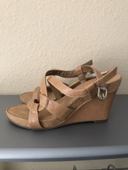 Sandle wedges
