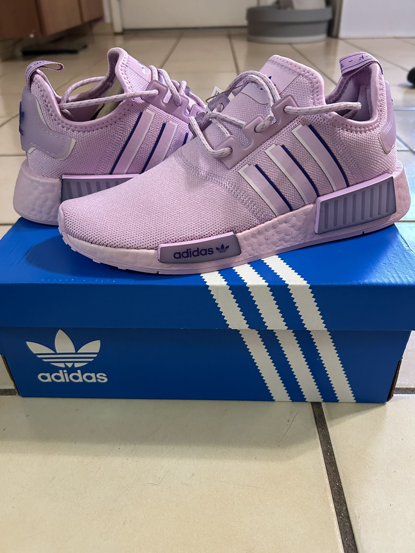 NMD_R1 Adidas W