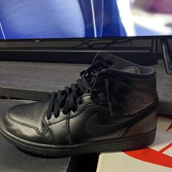 Jordan 1 Mid