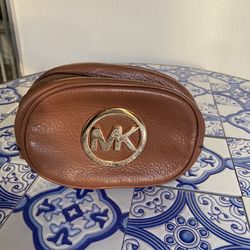 Michael Kors Leather Cosmetic Case/ Travel Pouch