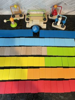 Hape Wooden Dynamo Dominoes Building Block Toy Set