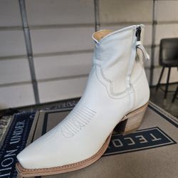 Womens Tecovas "The Daisy"