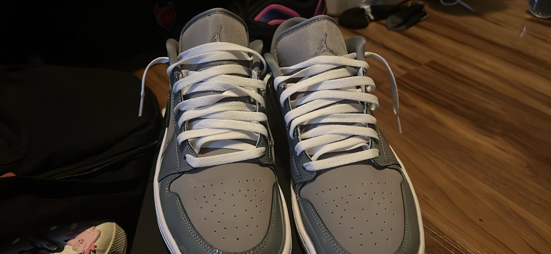 Jordan 1 Low Grey