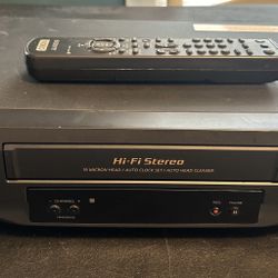 Sony SLV-N51 VHS VCR player w/ remote