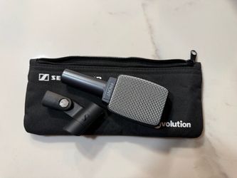 Sennheiser e609 Silver with clip and bag