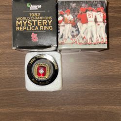 St. Louis Cardinals 1982 Championship Ring