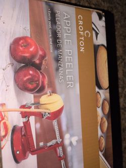 Apple peeler