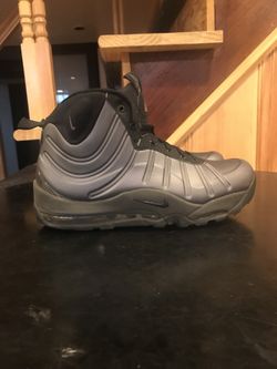 Metallic dark grey bacon boots size 8