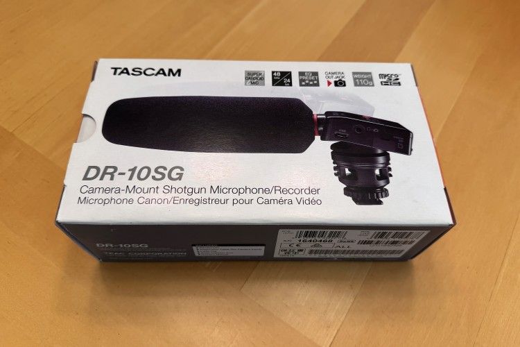 TASCAM DR-10SG Camera-Mountable Audio Recorder with Shotgun Microphone
