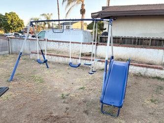Swing set
