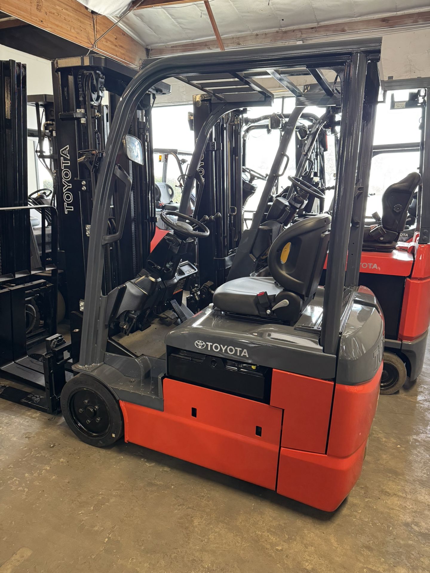 2021 Toyota 8FBE15U Forklift