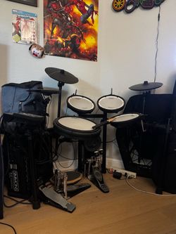 Roland TD-17KV V-Drums Electronic Drum Kit (Large Speaker not included) [CASH ONLY NO EXCEPTIONS]