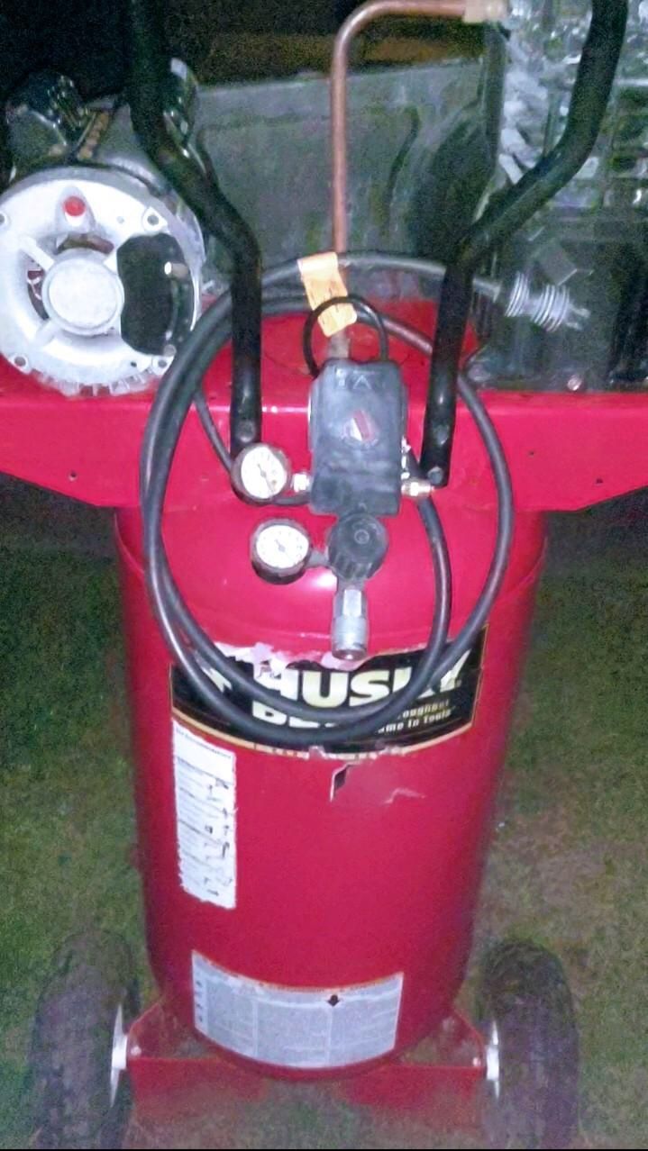 Husky 27 gal Air compressor for Sale in Lacey, WA OfferUp