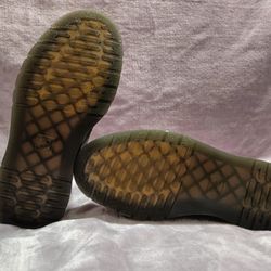 Dr Martens, NEW