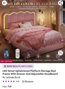 Platform Bed full size New In Box. Nueva